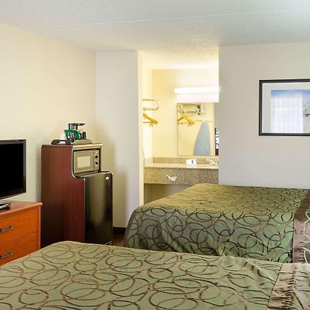 Rodeway Inn 巴拿马城 外观 照片